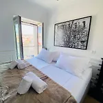 My Lx Flat Stylish And Design Gem In Rossio Apartamento Lisboa