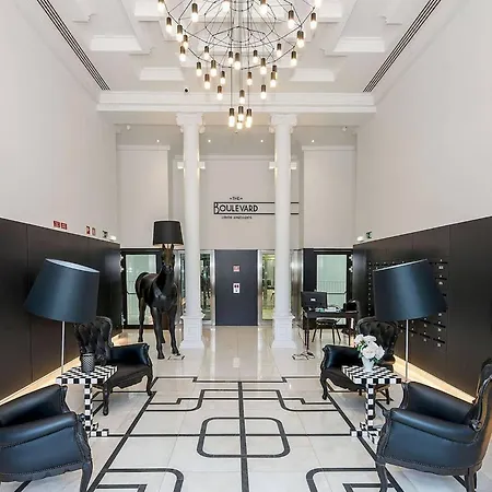 アパート My Lx Flat Stylish And Design Gem In Rossio リスボン